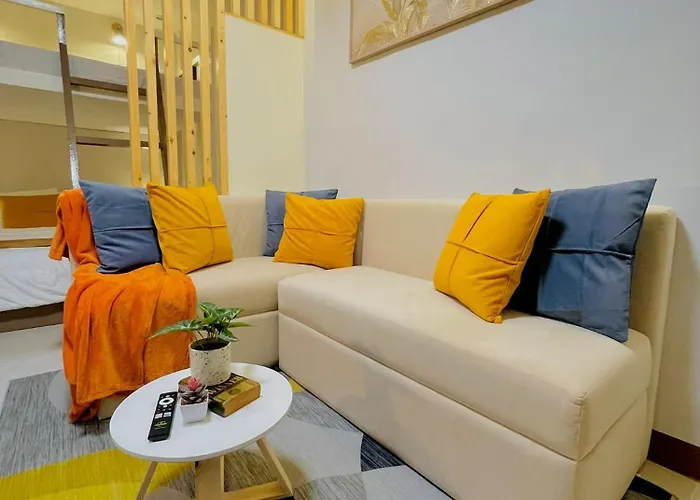 Easy Access Stay, Minutes From Airport On Main Road Lägenhet *